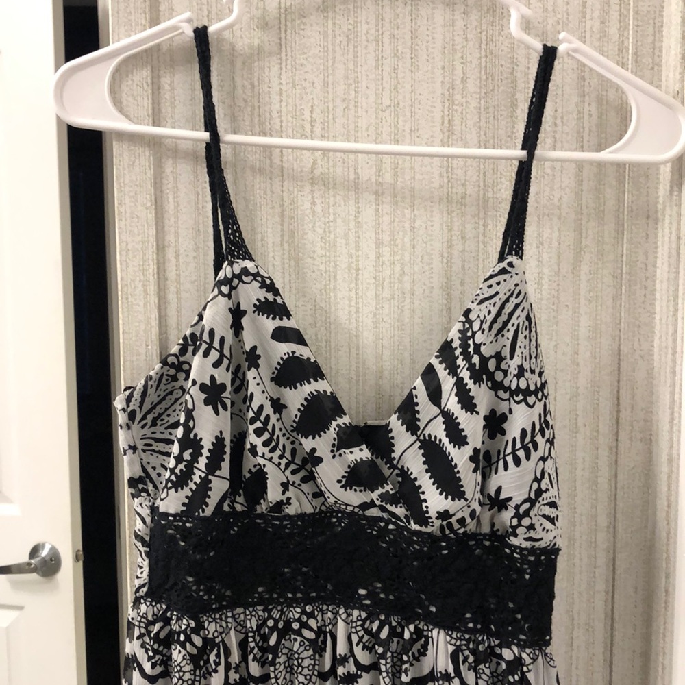 Alyn Paige size 3/4 maxi dress